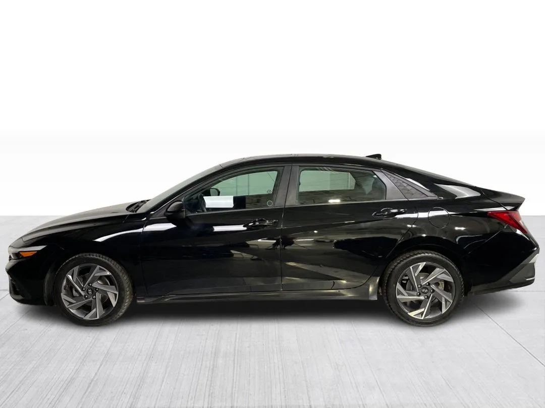 2025 Hyundai Elantra Preferred, photo 10