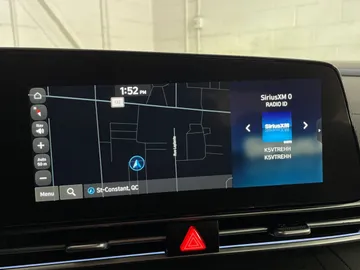 2025 Hyundai Elantra - image 20