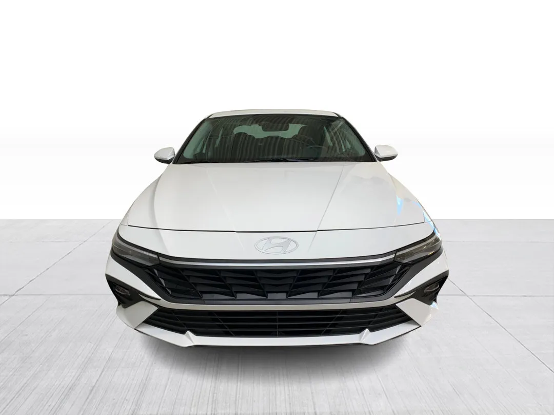 2025 Hyundai Elantra for sale - photo 2