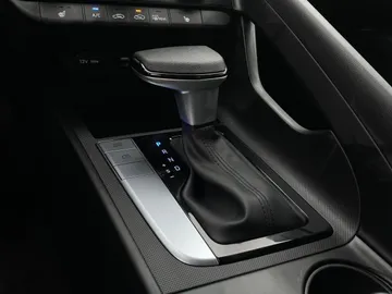 2026 Hyundai Elantra - image 24
