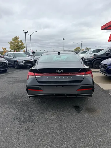 2026 Hyundai Elantra - image 6