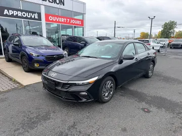 2026 Hyundai Elantra - image 3