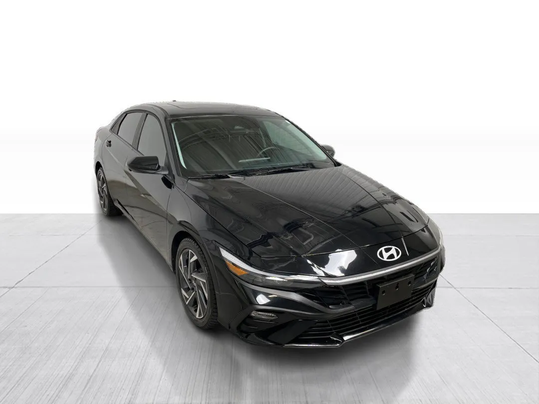 2025 Hyundai Elantra for sale - photo 2