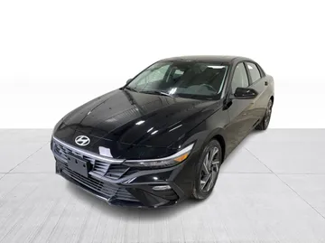 2025 Hyundai Elantra - image 10