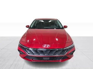 2025 Hyundai Elantra - image 8