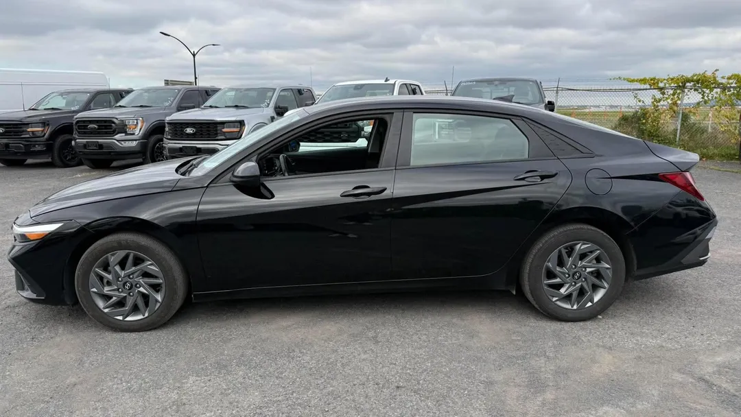 Hyundai Elantra 2025 à vendre - photo 4