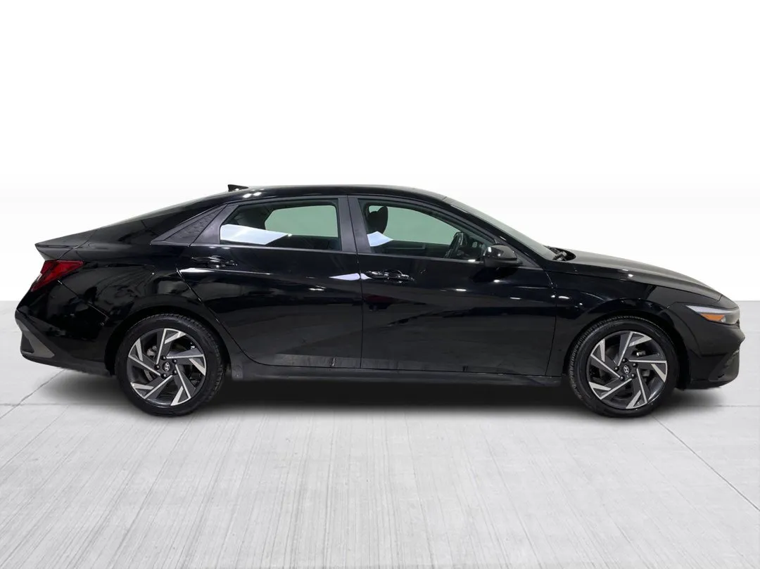 Hyundai Elantra 2025 à vendre - photo 2