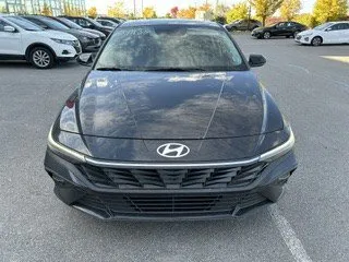 2025 Hyundai Elantra for sale - photo 2