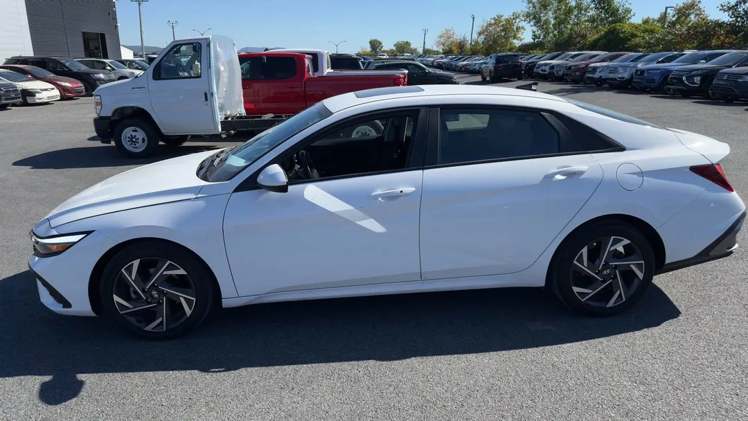Hyundai Elantra 2025 à vendre - photo 4