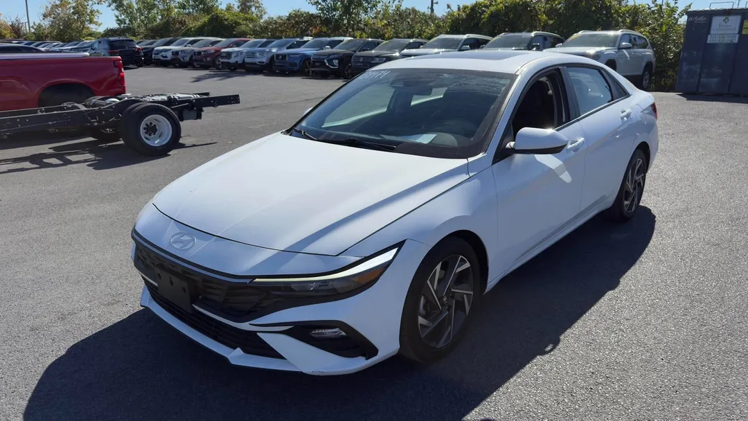 Hyundai Elantra 2025 à vendre - photo 3