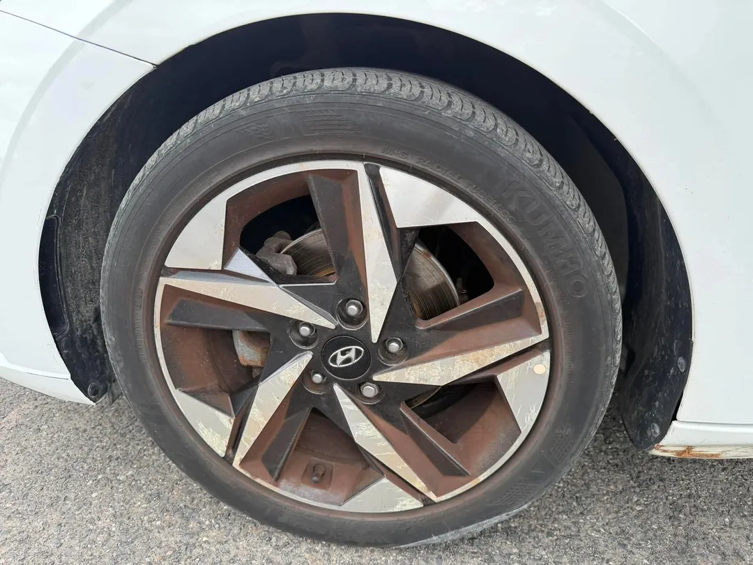 2021 Hyundai Elantra — photo 6
