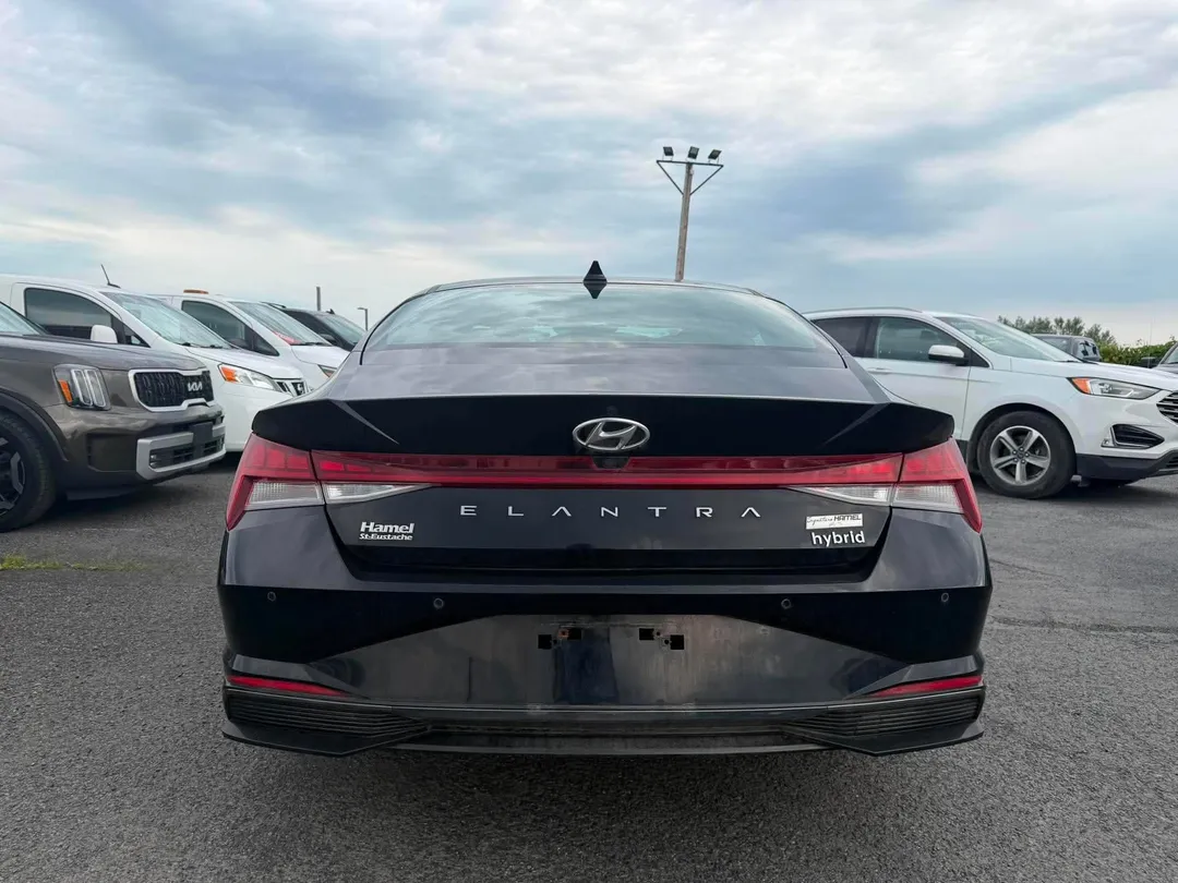 2023 Hyundai Elantra Hybrid — photo 5