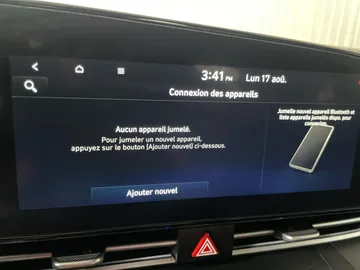 2023 Hyundai Elantra Hybrid - image 28