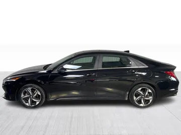 2023 Hyundai Elantra Hybrid - image 4