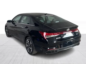 2023 Hyundai Elantra Hybrid - image 6