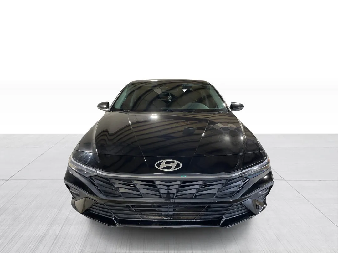 2024 Hyundai Elantra — photo 8