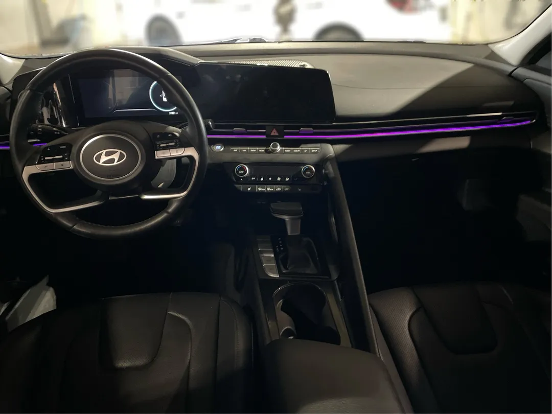 2024 Hyundai Elantra — photo 4