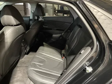 2024 Hyundai Elantra - image 16