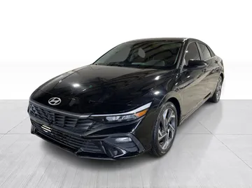 2024 Hyundai Elantra - image 10