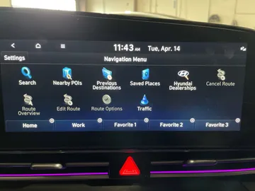 2024 Hyundai Elantra - image 20