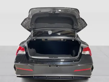 2024 Hyundai Elantra - image 14