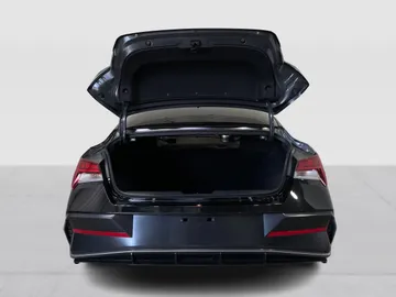 2025 Hyundai Elantra - image 14