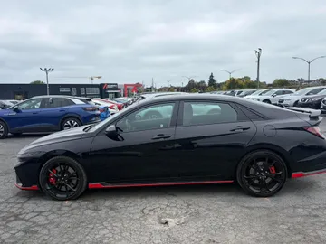 2025 Hyundai Elantra N - image 4