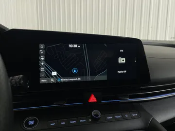 2025 Hyundai Elantra - image 22