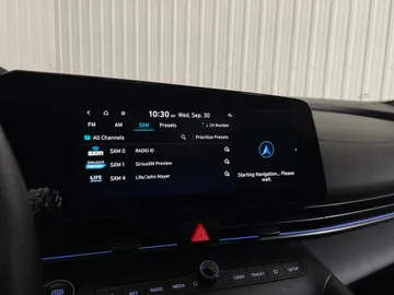 2025 Hyundai Elantra - image 30