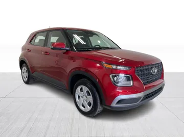 2024 Hyundai Venue - image 2