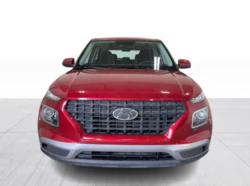 2024 Hyundai Venue - image 3