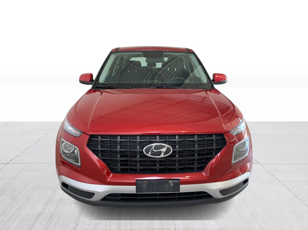 2021 Hyundai Venue — photo 2