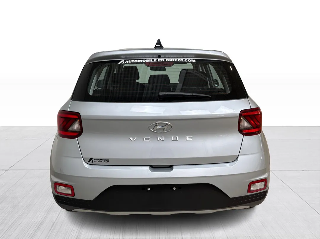 2021 Hyundai Venue — photo 6