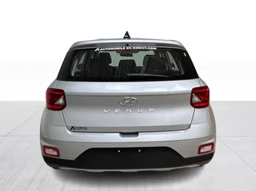 2021 Hyundai Venue - image 7