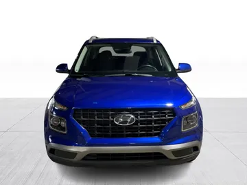 2025 Hyundai Venue - image 8