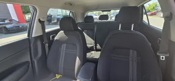 2021 Hyundai Venue - image 7