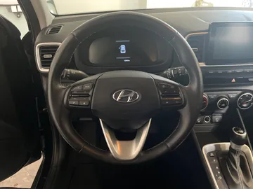 2025 Hyundai Venue - image 14