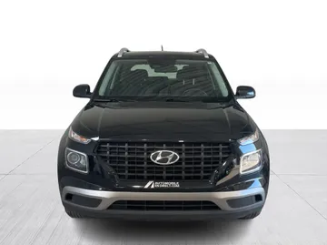 2025 Hyundai Venue - image 2