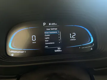2025 Hyundai Venue - image 13