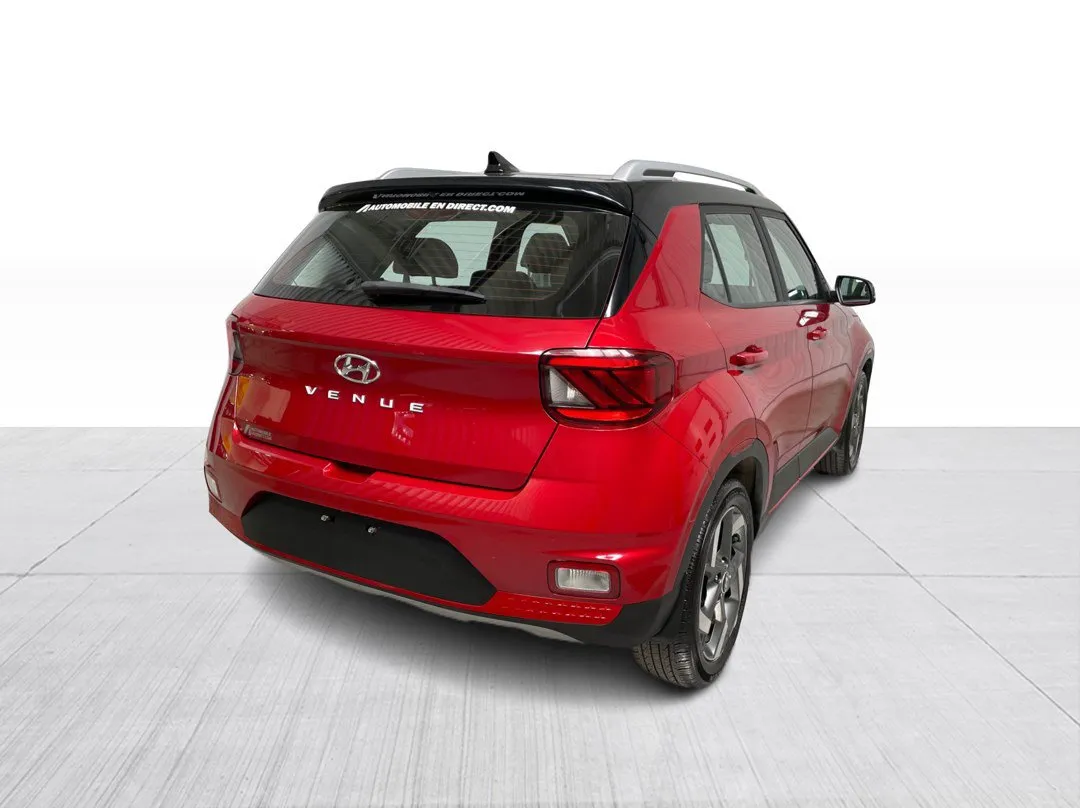 2022 Hyundai Venue — photo 7