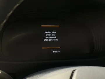 2025 Hyundai Venue - image 26