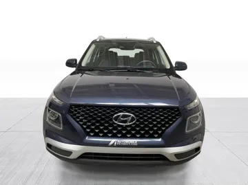 2025 Hyundai Venue - image 9