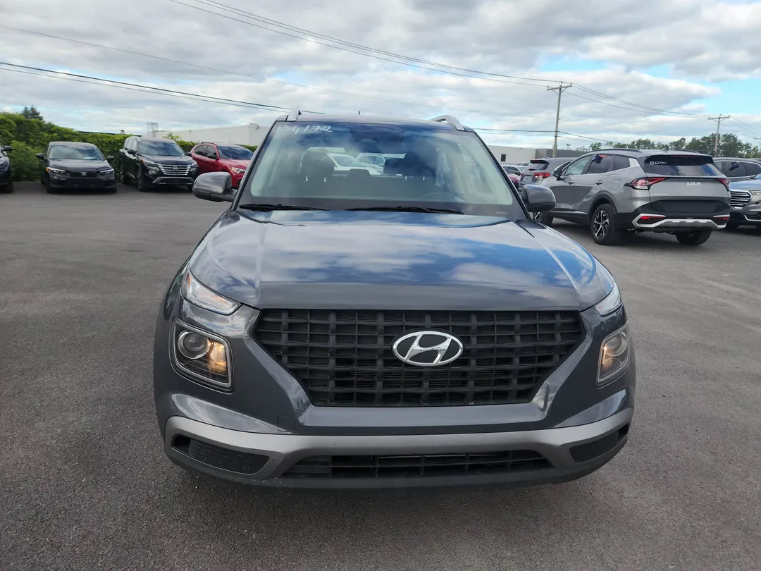 2025 Hyundai Venue for sale - photo 2