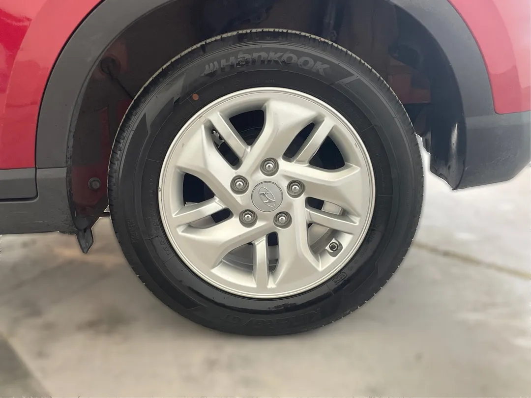 2025 Hyundai Venue for sale - photo 4