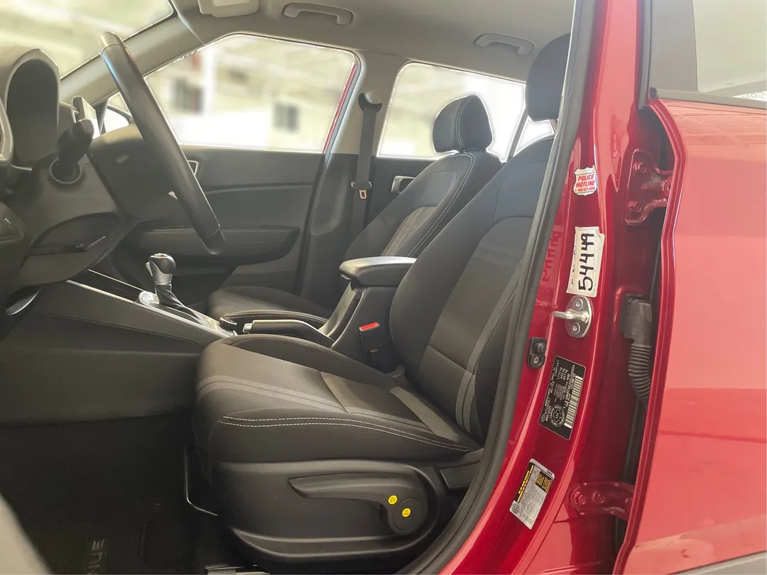 2025 Hyundai Venue for sale - photo 3