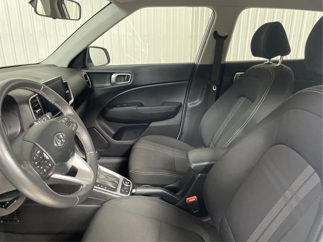 2025 Hyundai Venue for sale - photo 3
