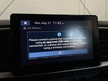 2024 Hyundai Venue - image 8