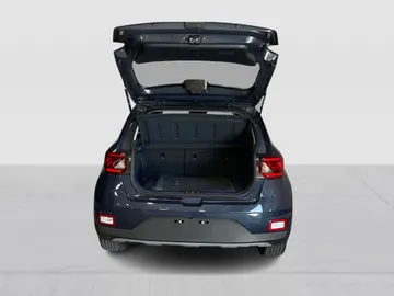 2024 Hyundai Venue - image 14