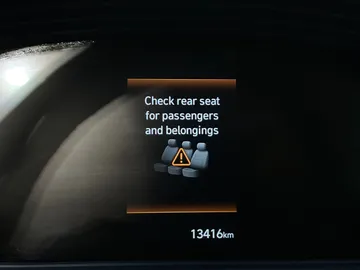 2024 Hyundai Venue - image 27