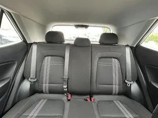 2025 Hyundai Venue - image 8